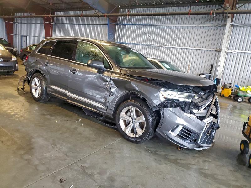 2021 Audi Q7 Premium