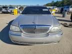 2011 Lincoln Town car Signature Limited