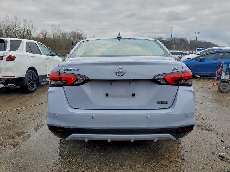 2024 Nissan Versa sv
