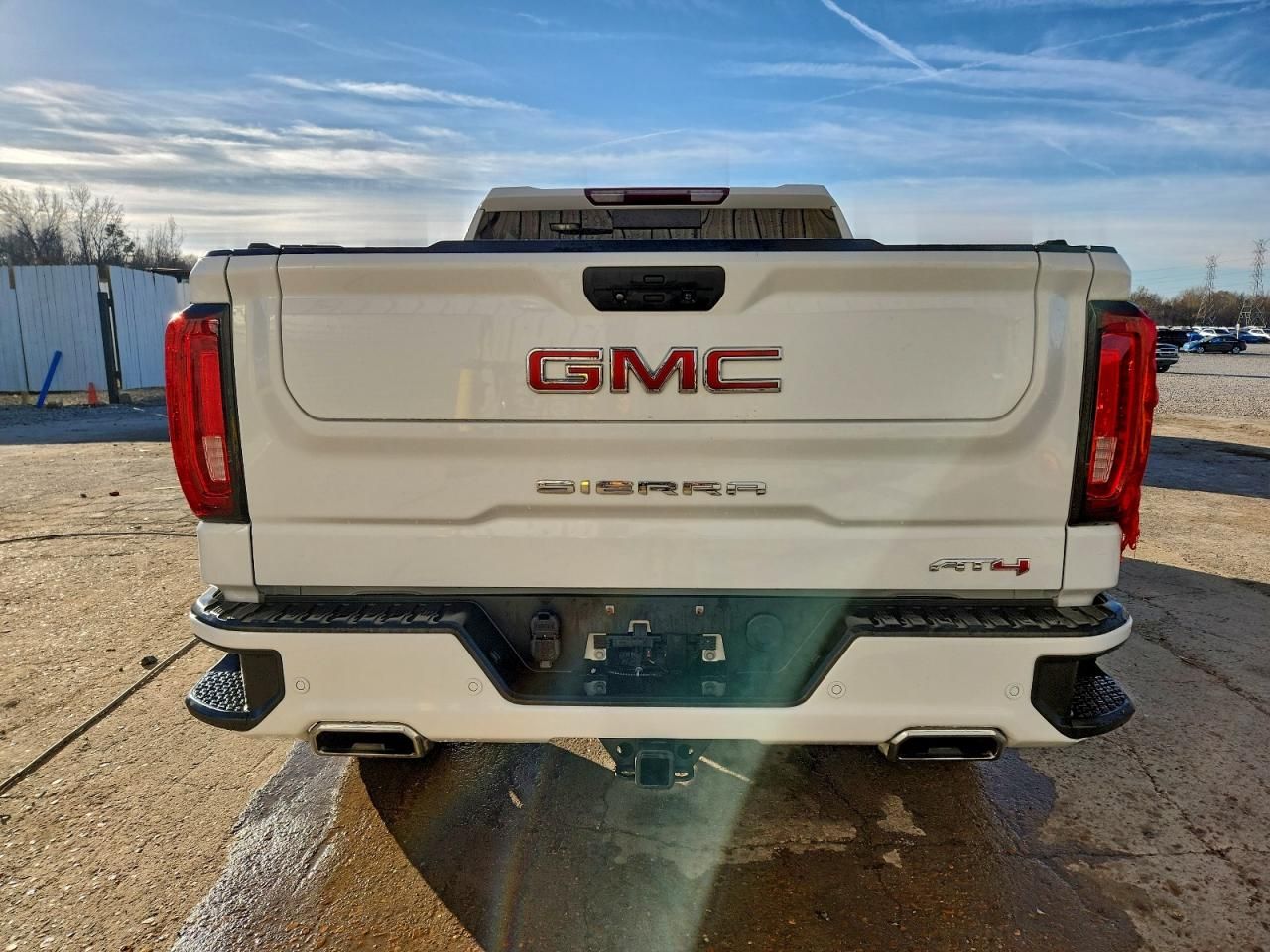 2022 GMC Sierra Limited K1500 AT4