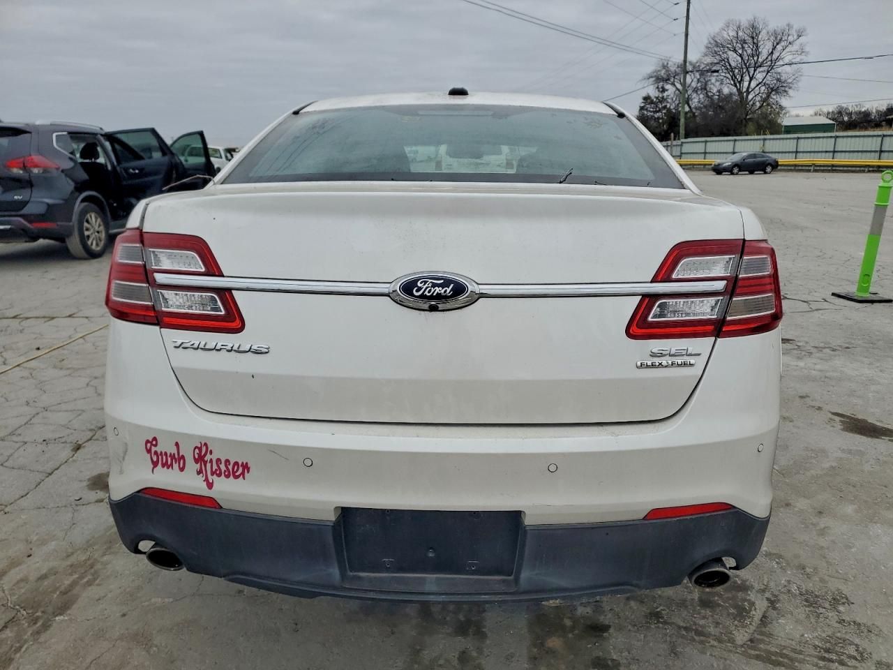 2014 Ford Taurus sel