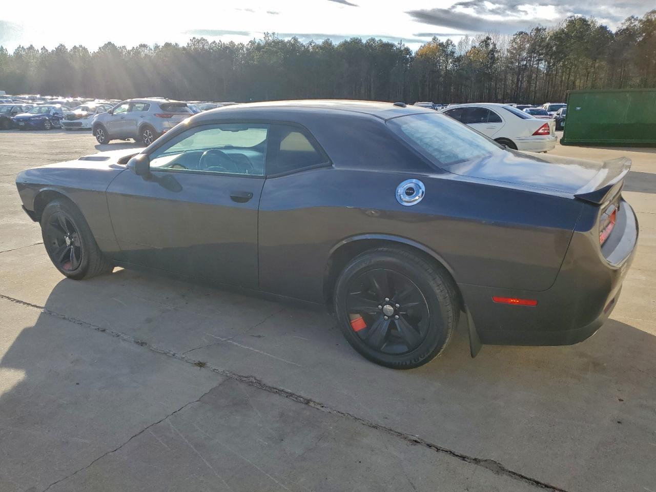2018 Dodge Challenger sxt