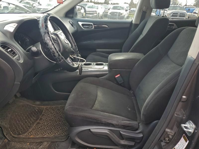 2015 Nissan Pathfinder s