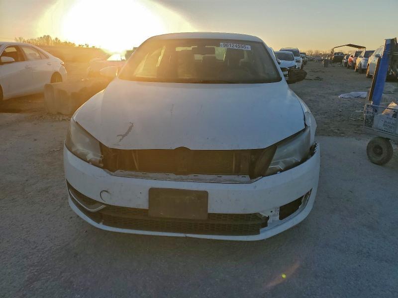 2012 Volkswagen Passat se