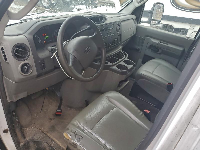 2013 Ford E350 BOX Truck
