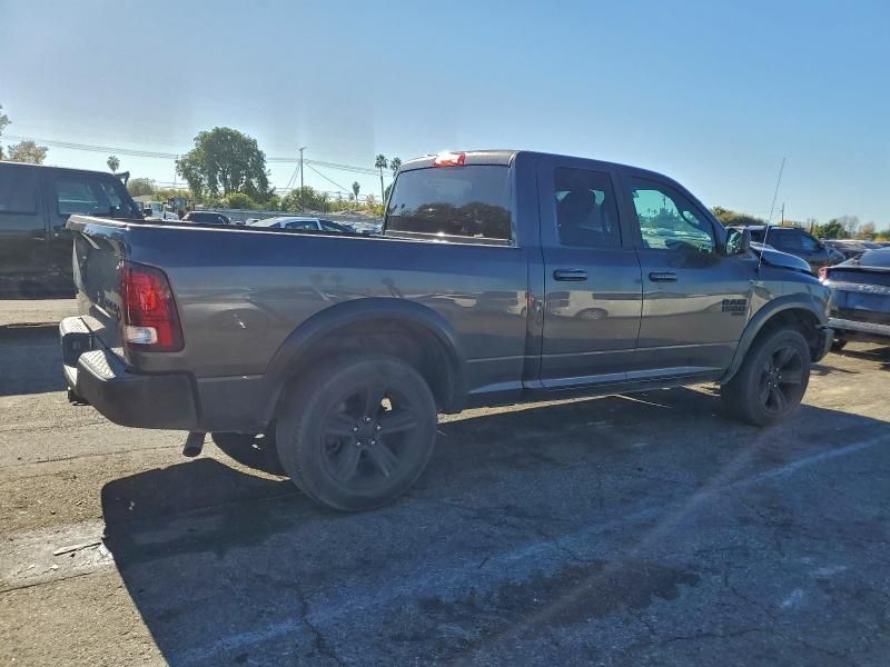 2022 Dodge Ram 1500 Classic slt