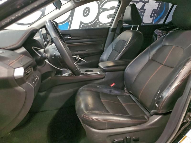 2020 Nissan Altima sr