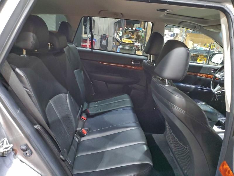 2011 Subaru Outback 2.5i Limited
