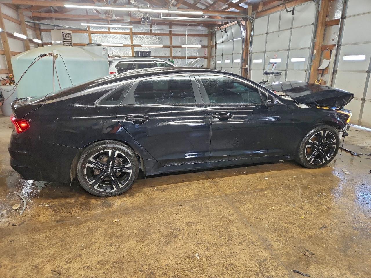 2022 KIA K5 gt Line