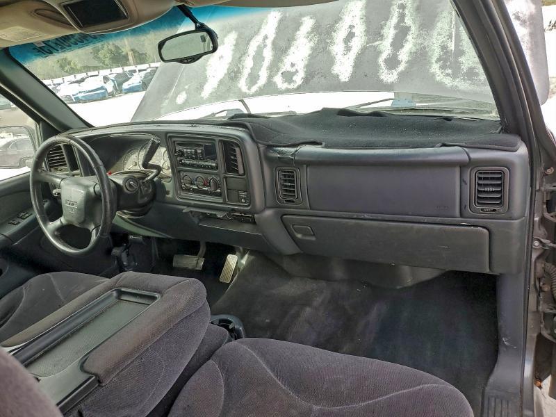 2002 GMC New Sierra C1500
