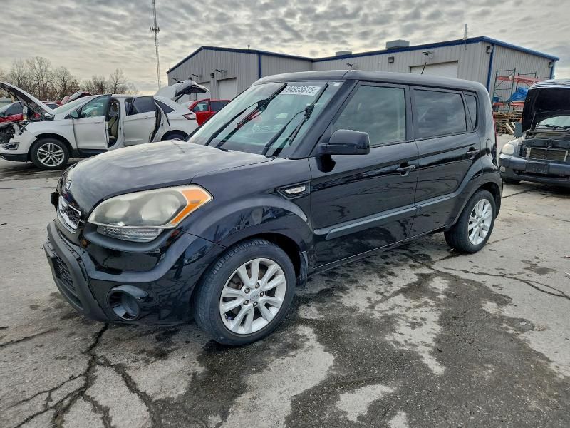 2013 KIA Soul Base
