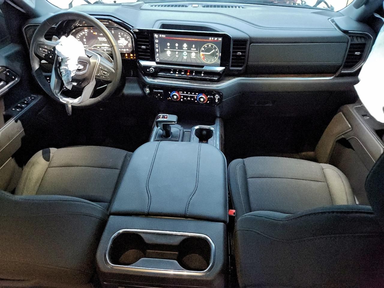 2024 GMC Sierra K1500 Elevation