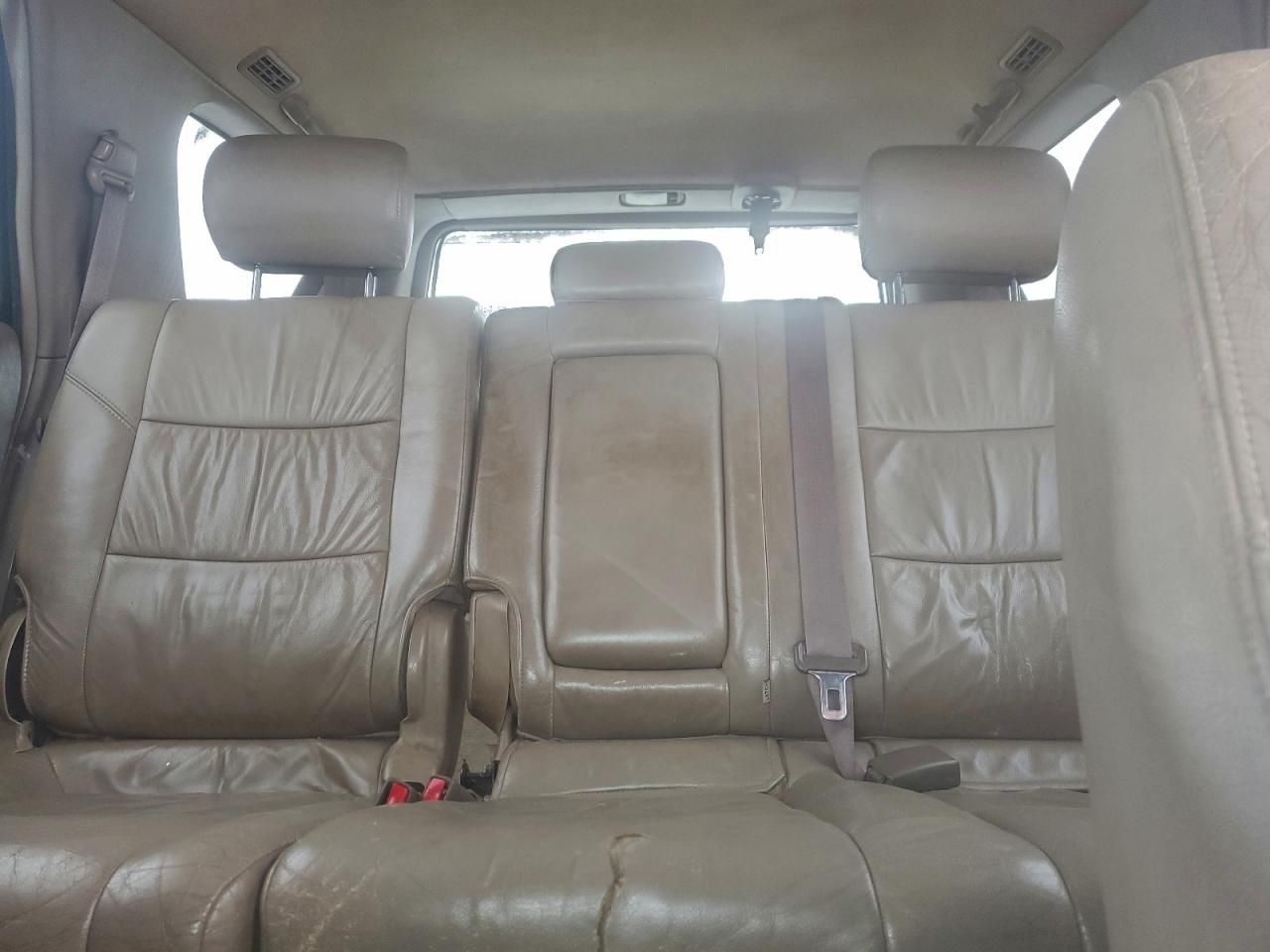 2001 Toyota Sequoia SR5