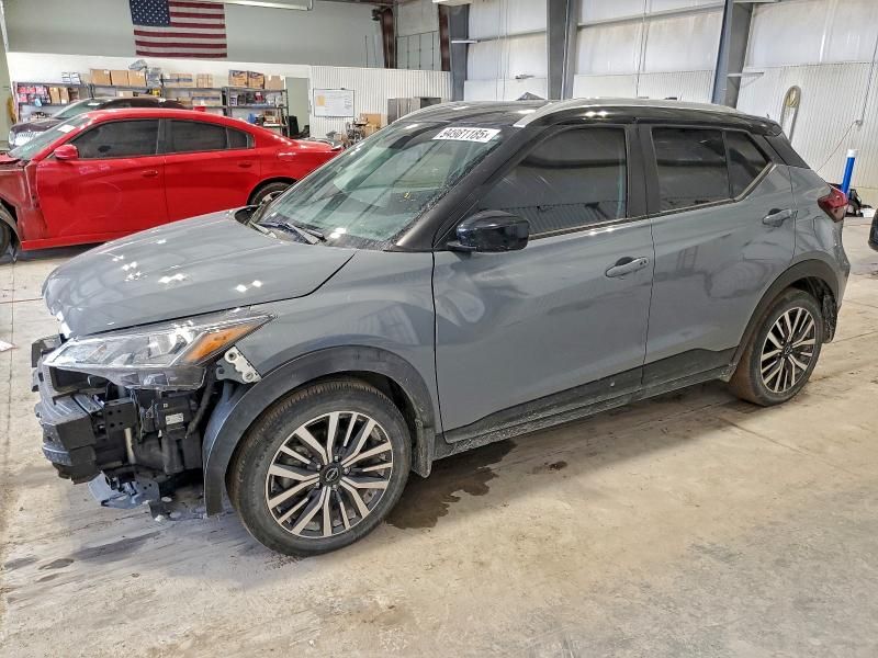 2024 Nissan Kicks sv