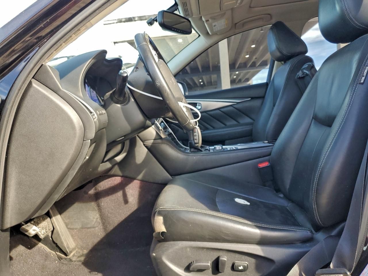 2015 Infinity Q50 Base