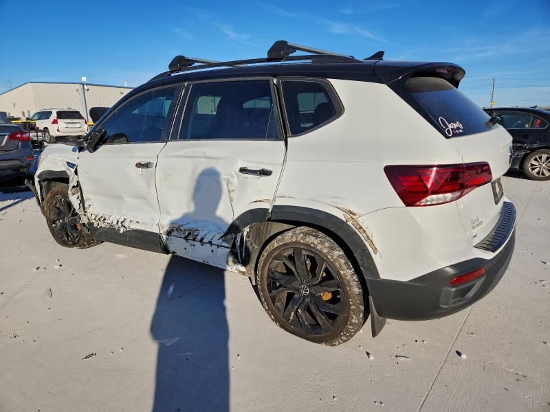 2024 Volkswagen Taos se