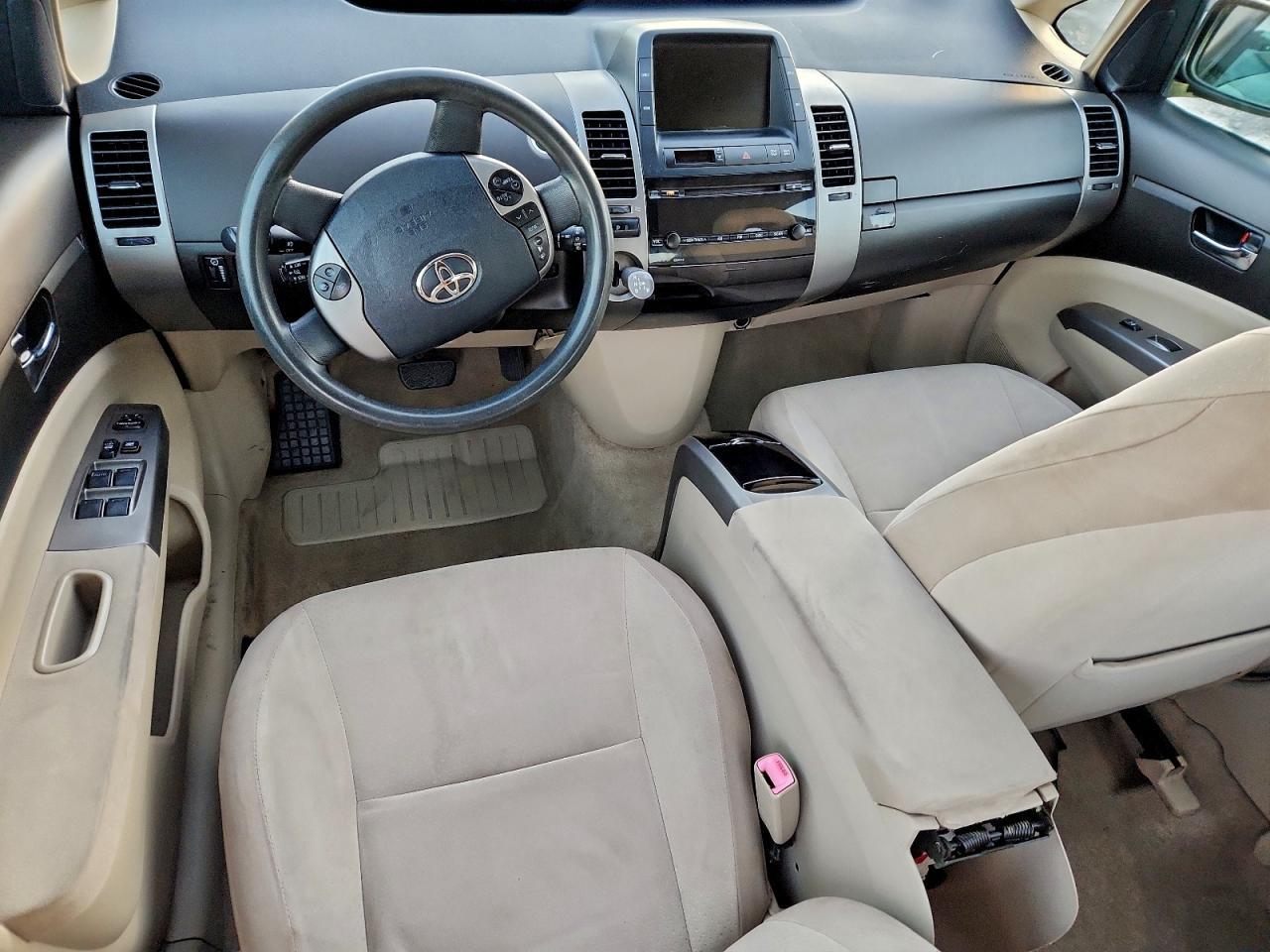 2005 Toyota Prius Base