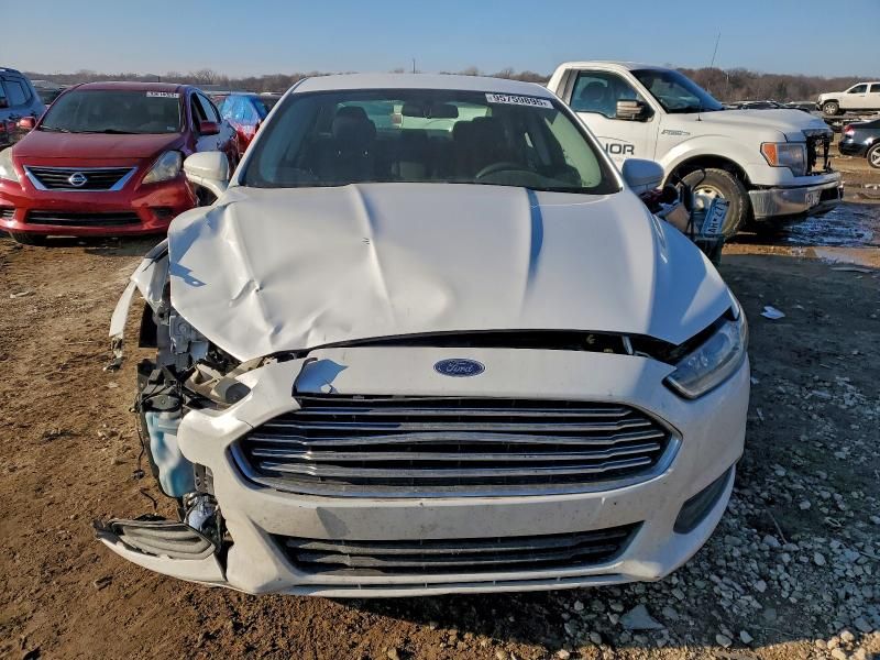 2013 Ford Fusion se