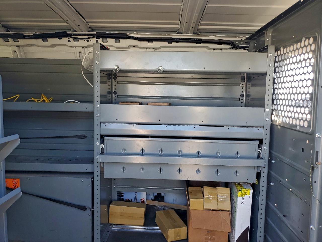 2014 Chev Rolet Express 2500 Utility / Service Van