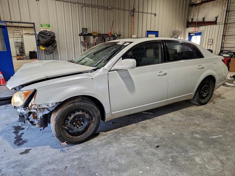 2005 Toyota Avalon Limited