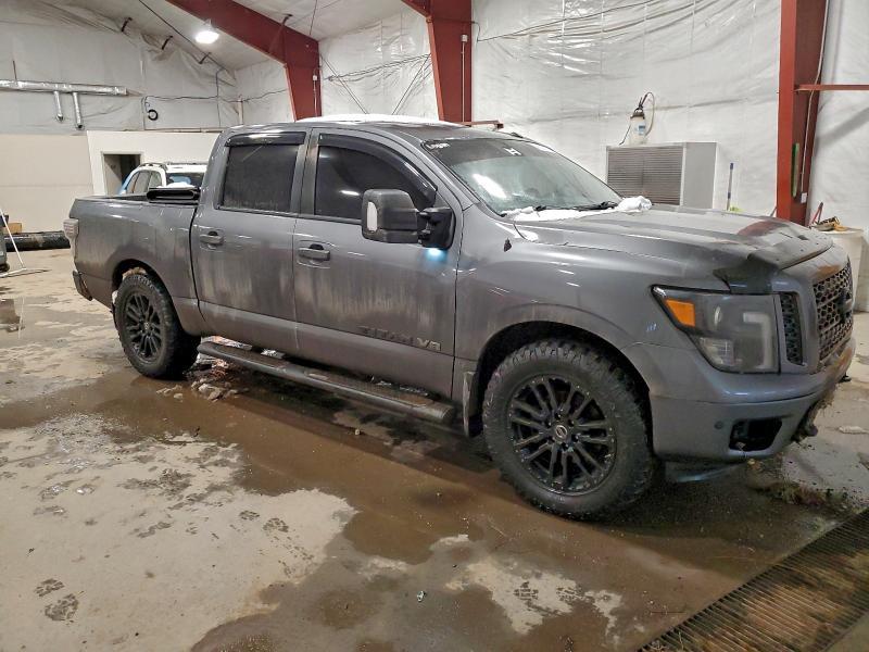 2019 Nissan Titan sv