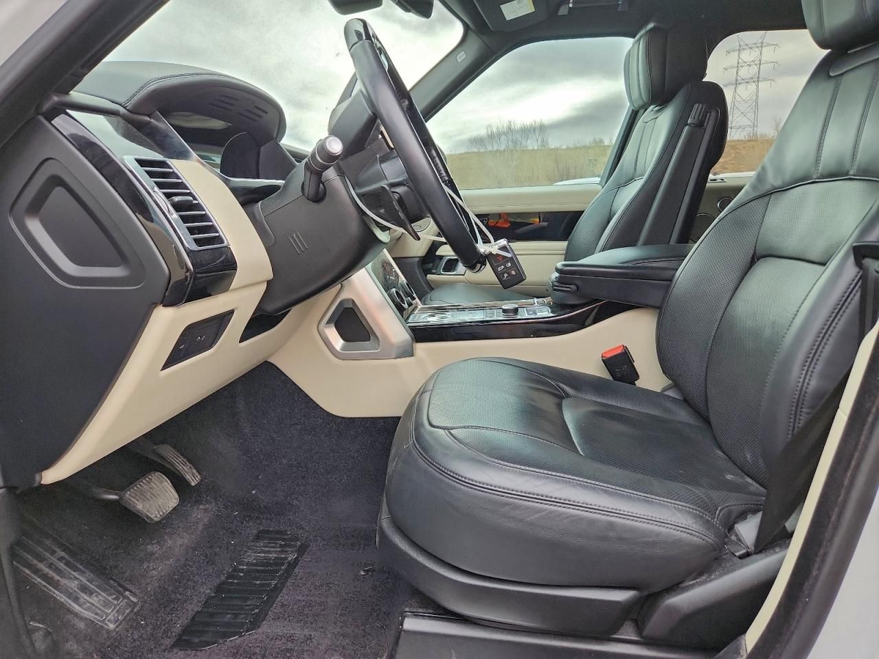 2020 Land Rover Range Rover hse