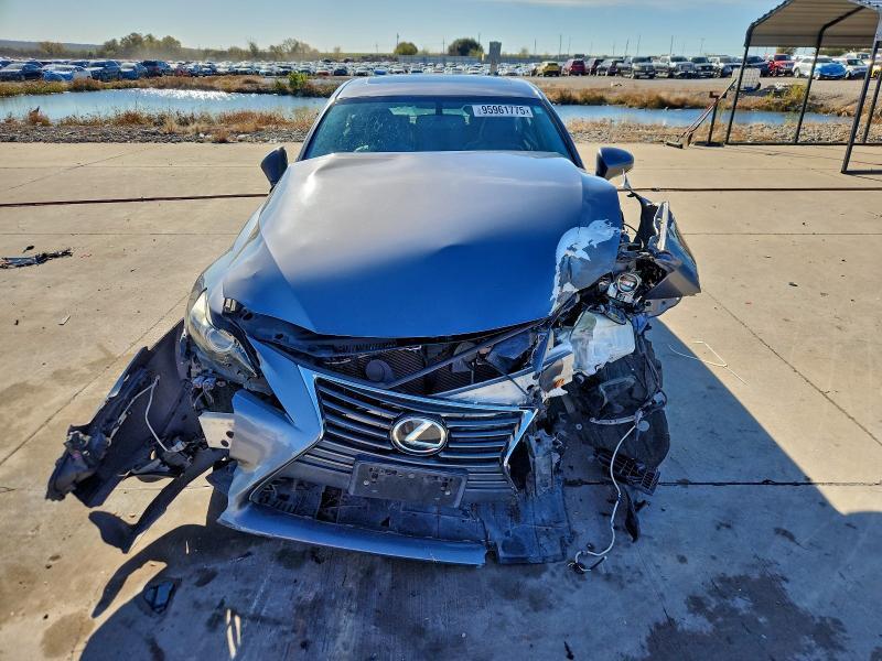 2016 Lexus Is 200t Base