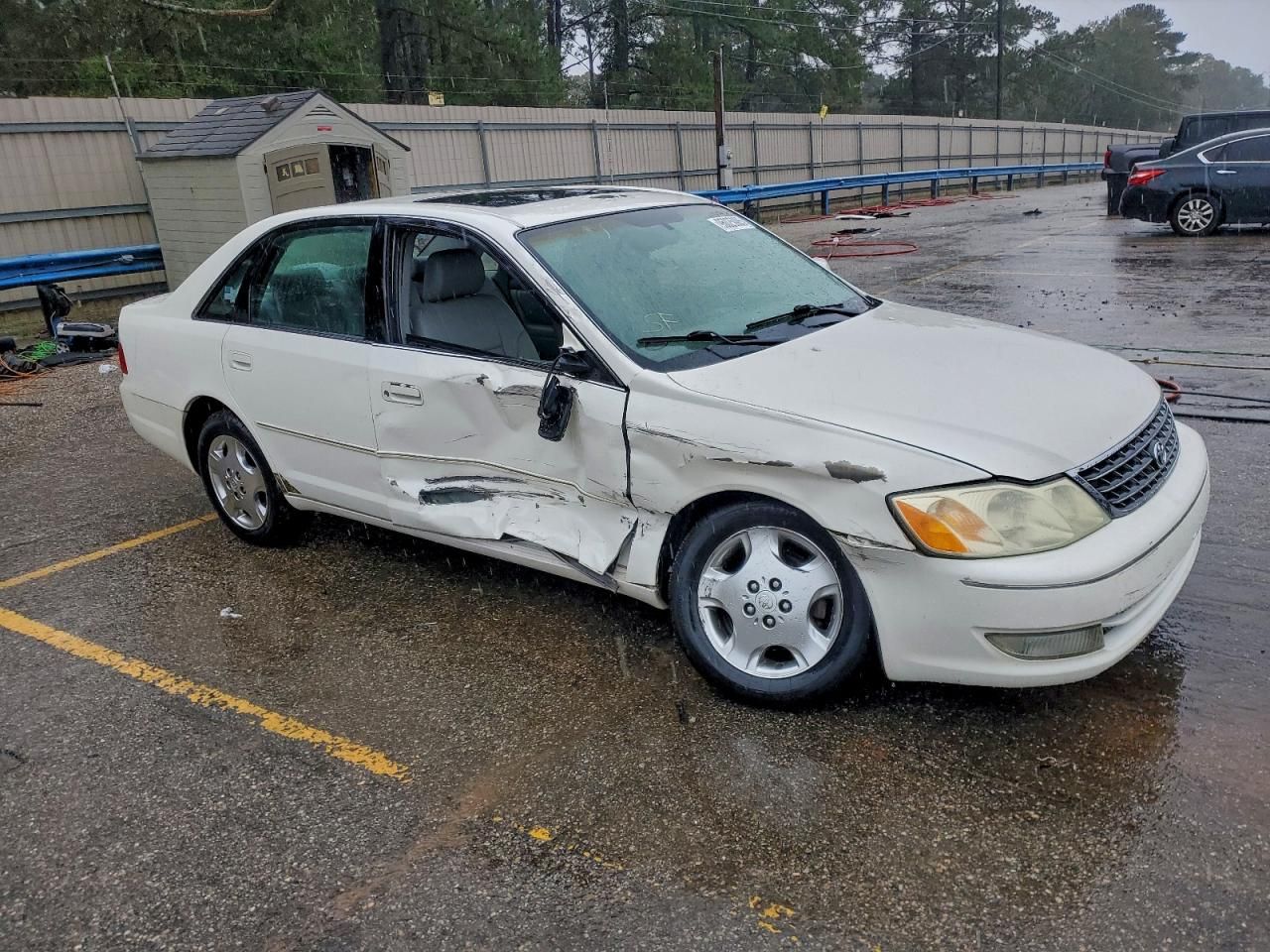 2004 Toyota Avalon xl