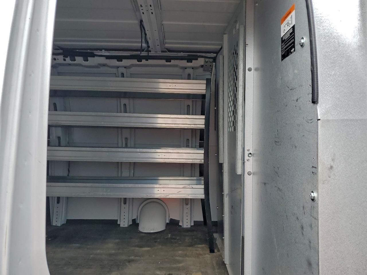 2024 Chevrolet Express G2500