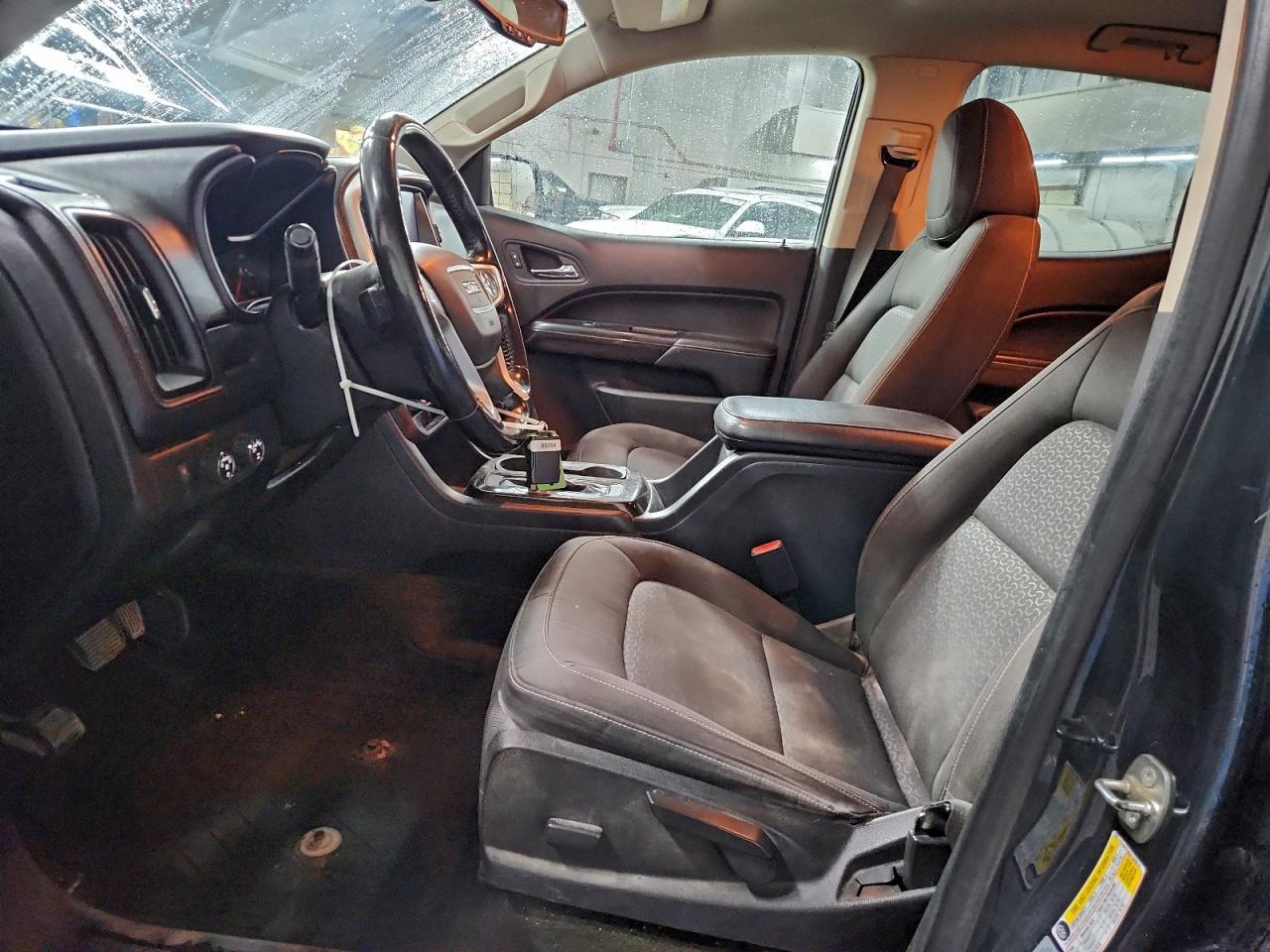 2017 GMC Canyon SLE