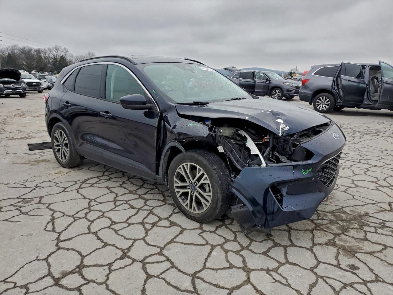 2021 Ford Escape sel