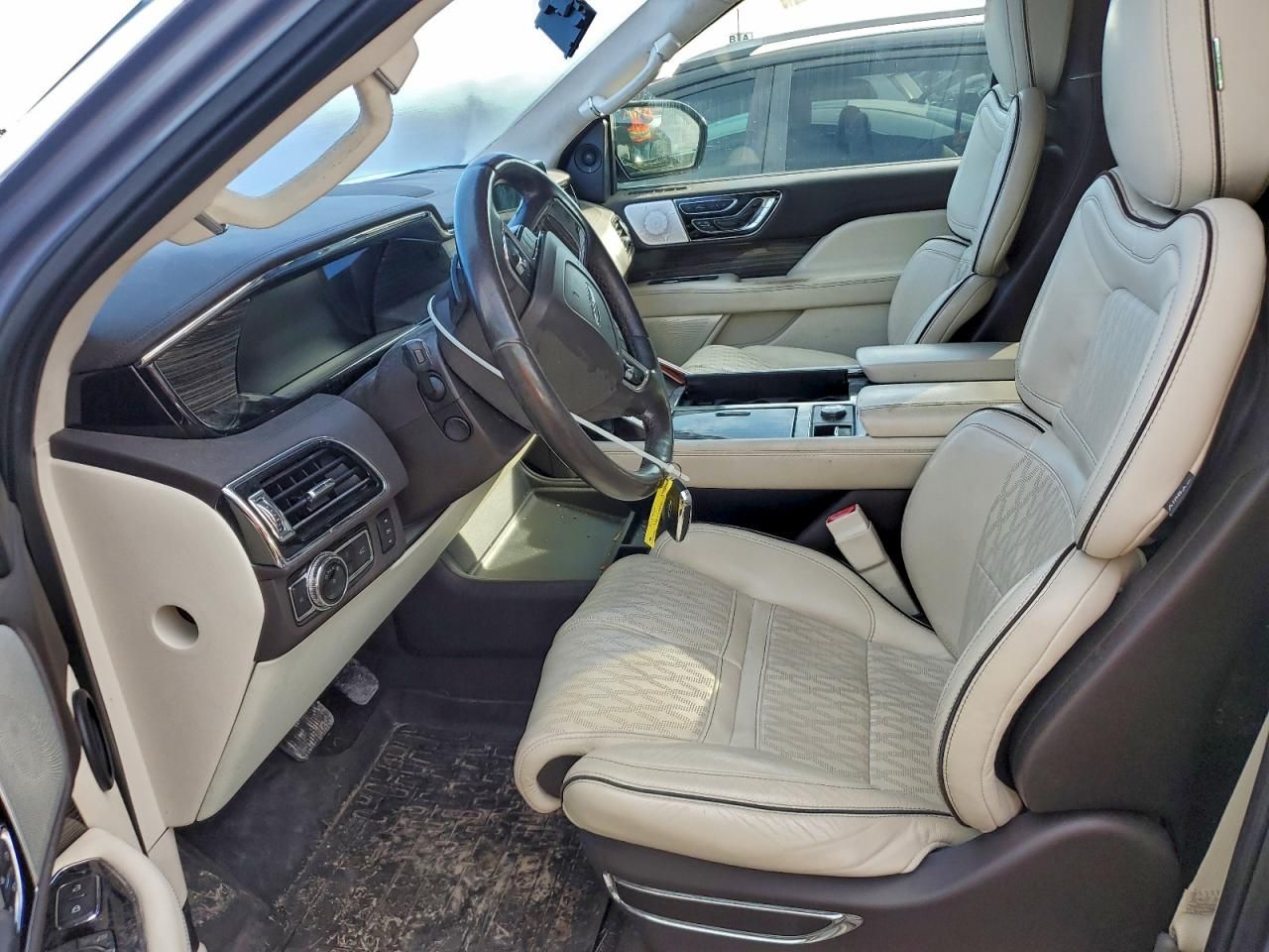 2019 Lincoln Navigator l Black Label