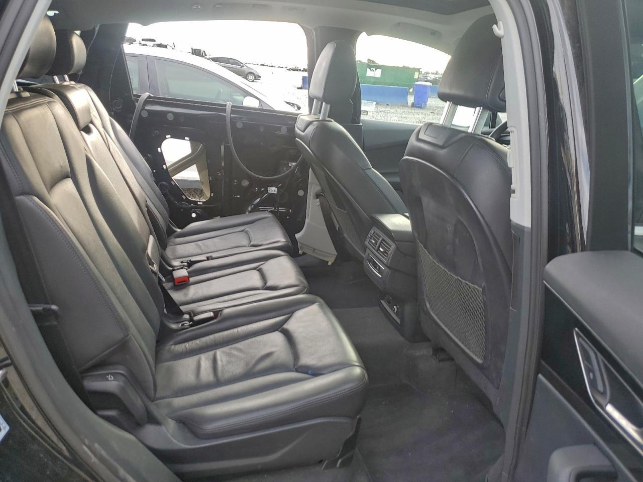 2019 Audi Q7 Premium
