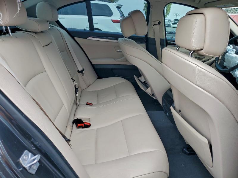 2013 BMW 528 i