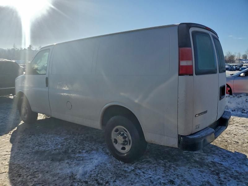 2017 Chevrolet Express G2500