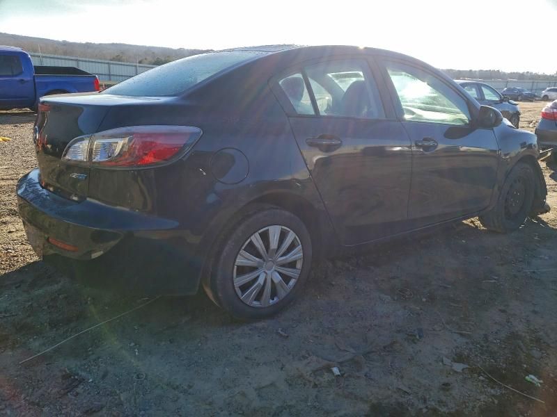 2013 Mazda 3 I