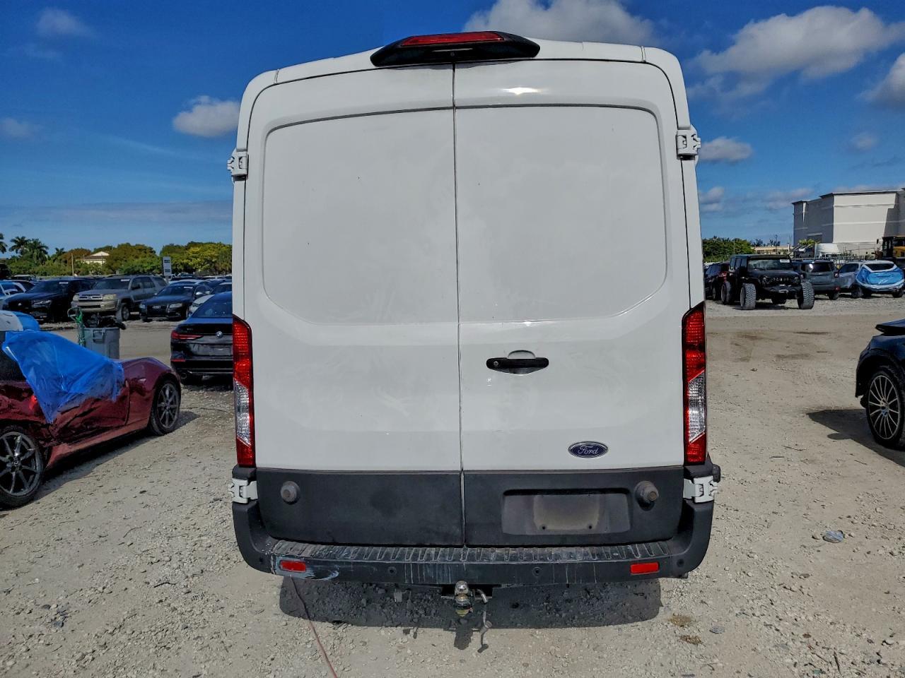 2020 Ford Transit T-250