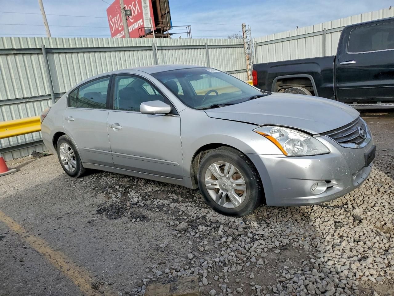 2011 Nissan Altima Base