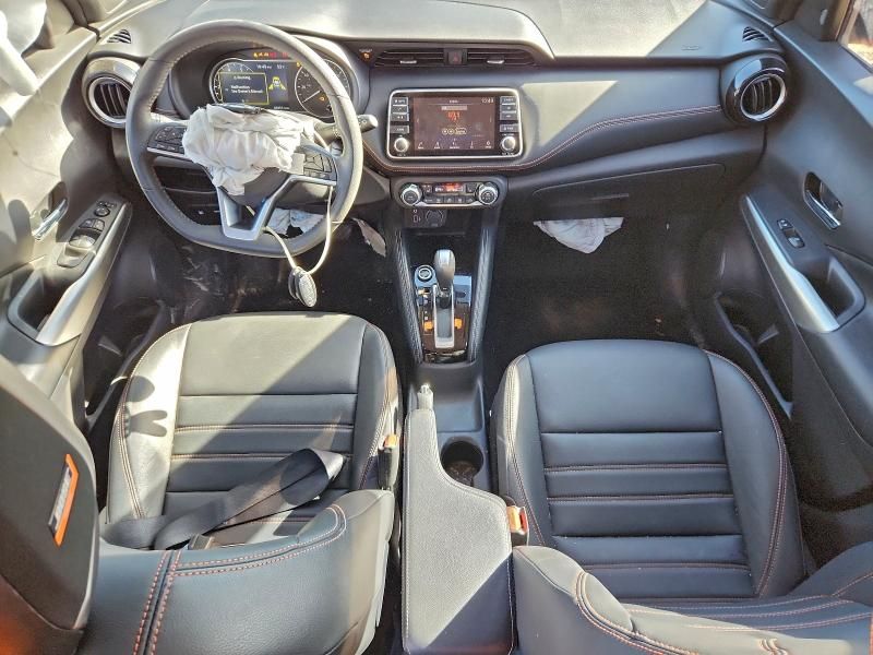 2020 Nissan Kicks sr