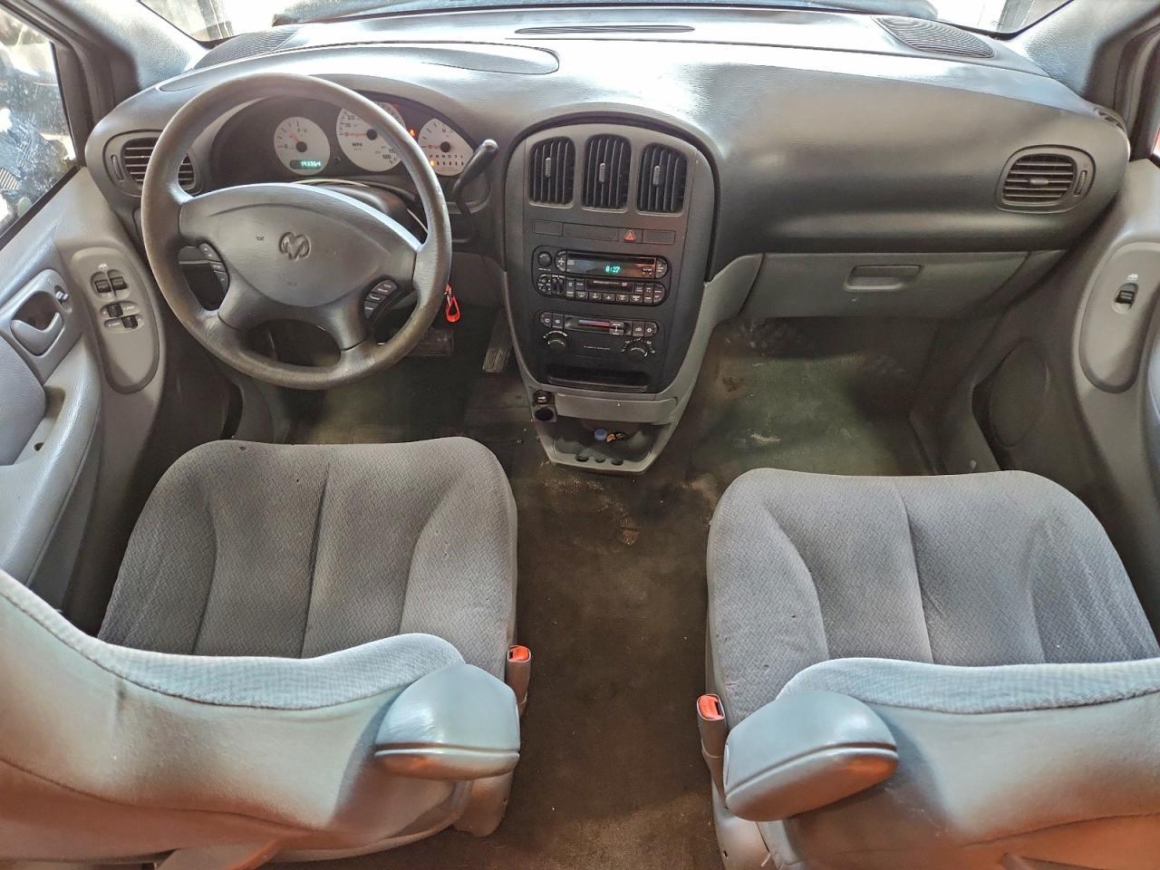 2004 Dodge Caravan sxt