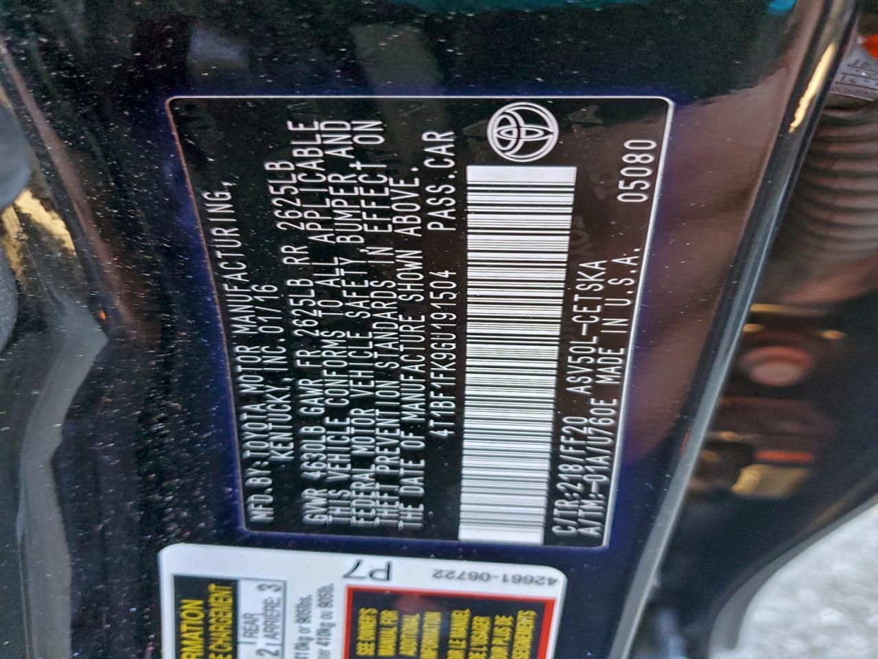 2016 Toyota Camry le