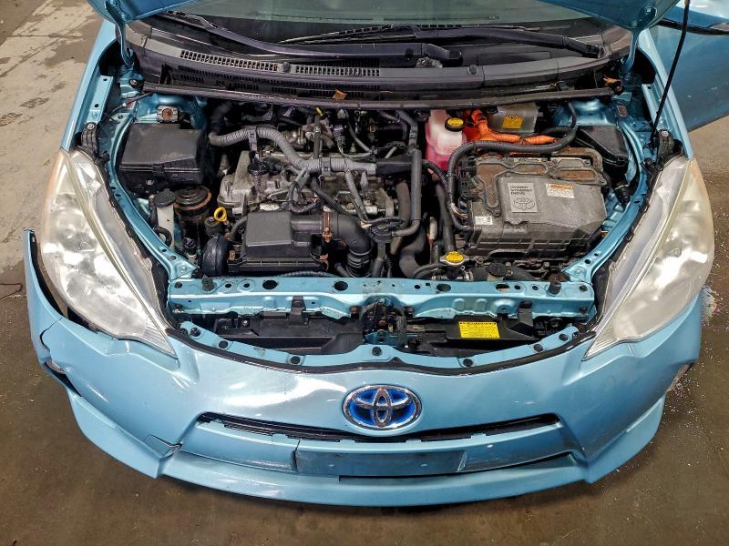 2013 Toyota Prius c