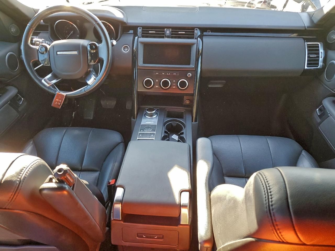 2020 Land Rover Discovery se