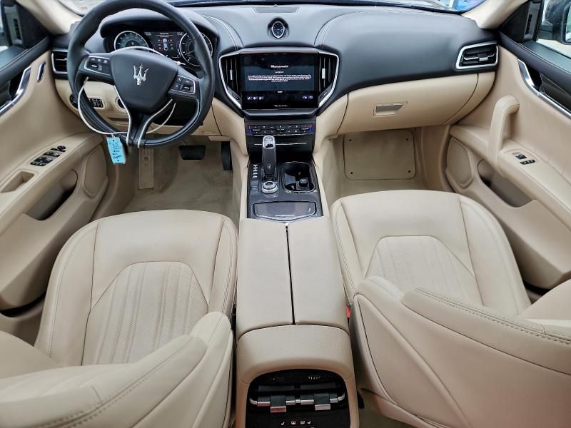 2022 Maserati Ghibli Base