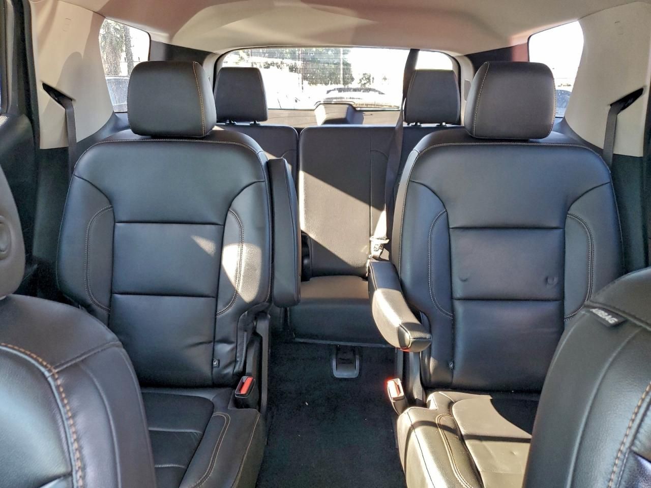 2021 Chevrolet Traverse lt