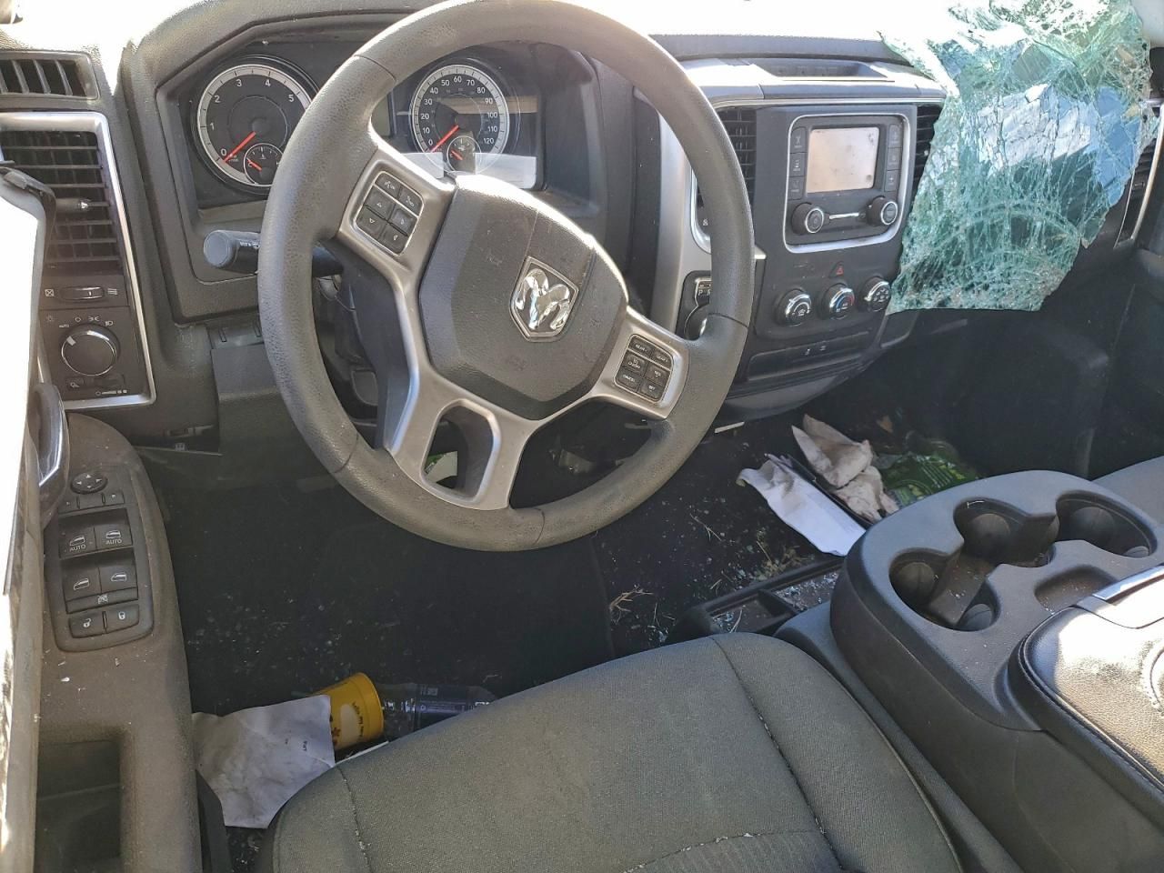 2023 Dodge Ram 1500 Classic slt