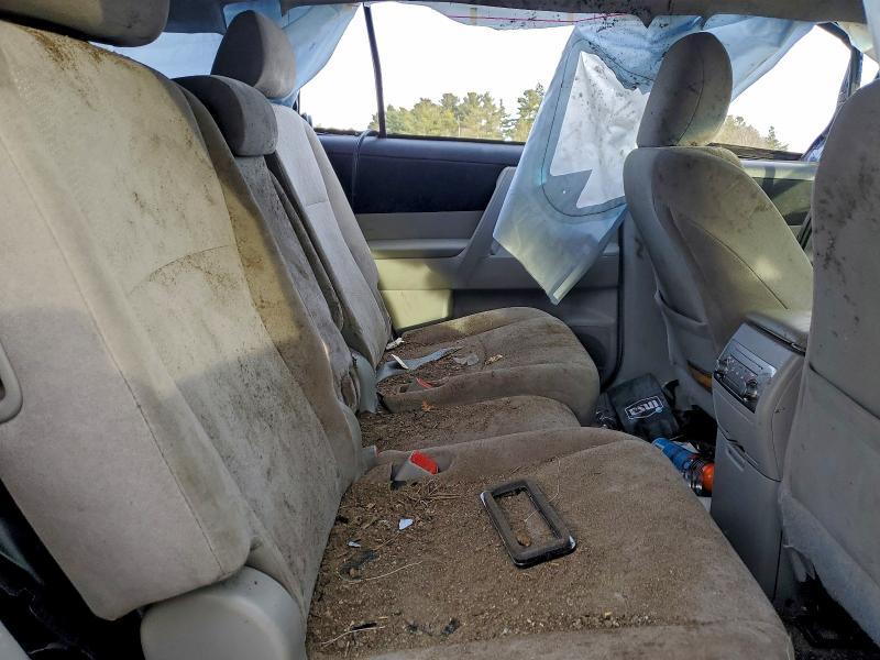 2013 Toyota Highlander Base