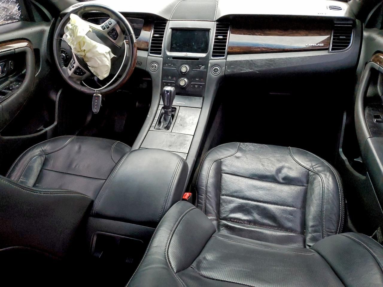 2016 Ford Taurus Limited