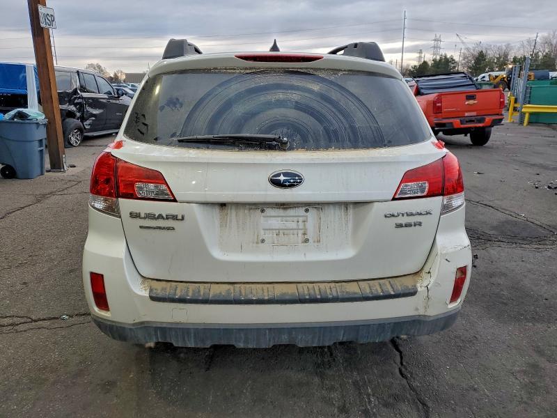 2014 Subaru Outback 3.6r Limited