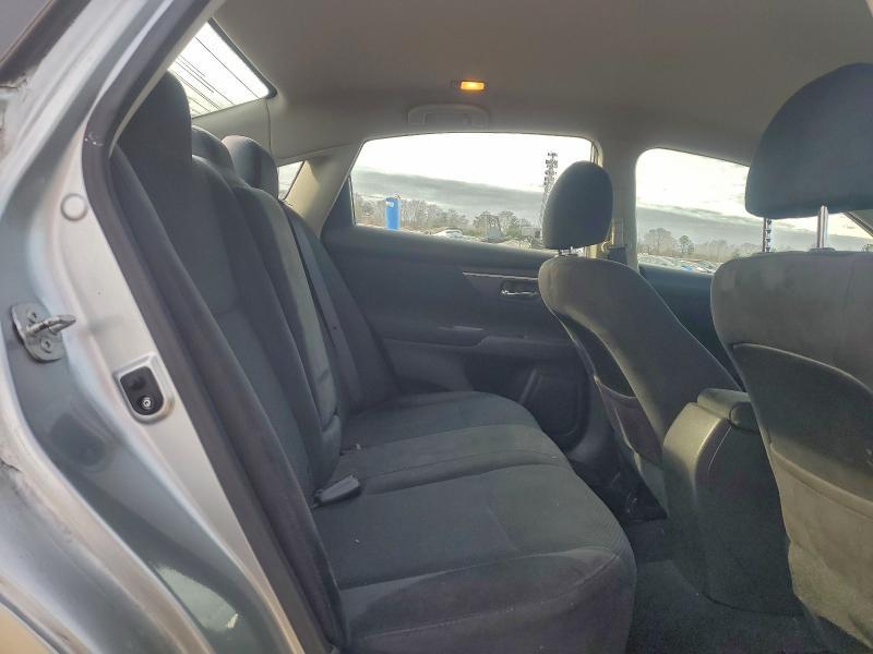 2015 Niss Altima 2.5